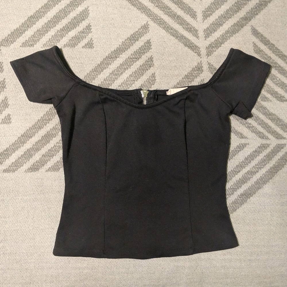 😈🕸️🧛 Tobi Zipperback Top